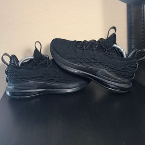 lebron 15 low